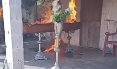 GRUPO INVADE VELÓRIO E INCENDEIA CAIXÃO COM CORPO DE VÍTIMA DE CONFRONTO POLICIAL