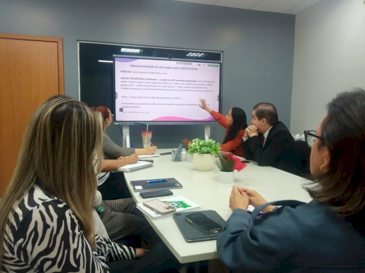 Governo de Goiás amplia campanha de vacinação contra bronquiolite em gestantes