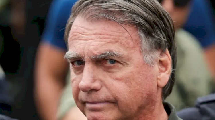 Moraes nega transferência de Bolsonaro para hospital após queda